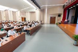 兴化农商银行举办残缺污损人民币兑换暨反假货币培训