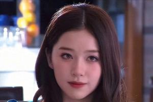 阚清子四公华丽蜕变!卷发登台复刻大小姐气质,乘风逆袭成黑马